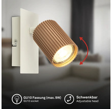 Schwenkbarer Wandstrahler mit geriffeltem Lampenkopf auf rechteckiger Halterung, GU10-Fassung für maximal 9 Watt.
