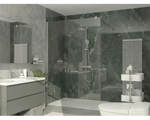 Moderner Badezimmerbereich mit begehbarer Dusche, Glastrennwand, marmorierten Wandpaneelen, Waschtischunterschrank und Handtuchheizkörper.