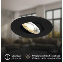Runder, schwenkbarer LED Einbaustrahler in flacher Bauweise mit einstellbarer Farbtemperatur von warmweiß bis neutralweiß für die Deckenmontage.