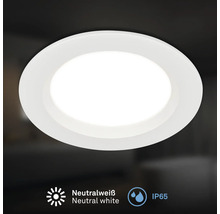 Runder LED Einbaustrahler mit neutralweißer Lichtfarbe und Schutzart IP65 für den Innen- und Außenbereich.