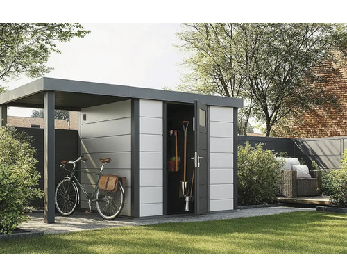 Modernes Gartenhaus mit Flachdach, integriertem Fahrradunterstand und offener Tür, die Gartenwerkzeuge zeigt, in einem gepflegten Garten.