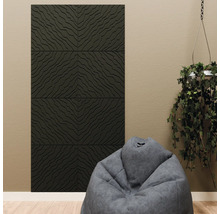 Modernes 3D-Wandpaneel mit geometrischem Wellenmuster in einem Wohnraum mit Sitzsack und Hängepflanze.