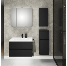 Modernes Badezimmermöbel-Set in Dunkelgrau mit Waschtischunterschrank, weißem Waschbecken, Spiegelschrank und zwei Hängeschränken in Betonoptik-Bad.