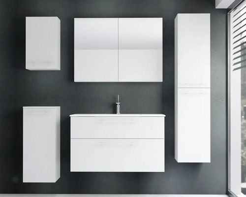 Modernes Badezimmermöbel-Set in Weiß bestehend aus Waschbeckenunterschrank, Spiegelschrank, Hochschrank und zwei Wandschränken.