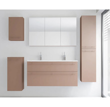 Modernes Badezimmermöbel-Set bestehend aus Doppelwaschtisch mit zwei Schubladen, dreitürigem Spiegelschrank, Hochschrank und zwei Beistellschränken.