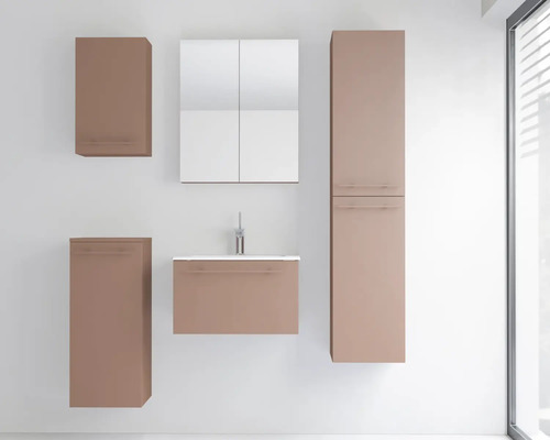 Modernes Badezimmermöbel-Set bestehend aus Waschbeckenunterschrank mit weißem Waschbecken, Spiegelschrank, Hochschrank und zwei Hängeschränken.