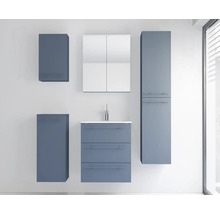 Badezimmer-Möbelset in Blau-Grau bestehend aus Waschtisch, Spiegelschrank, Hochschrank und zwei Hängeschränken.