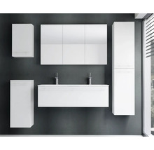 Modernes Badezimmermöbel-Set in Weiß bestehend aus Doppelwaschtisch, dreitürigem Spiegelschrank, Hochschrank und zwei Hängeschränken.