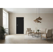 Eine schwarze Innentür in einem hellen, modern eingerichteten Wohnzimmer mit Sitzgruppe und Pendelleuchten.