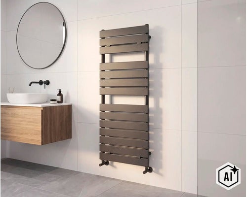 Moderner Badheizkörper in vertikalem Design montiert an einer hell gefliesten Wand neben einem Waschplatz mit Rundspiegel. (Image AI modified or generated)