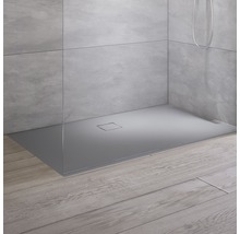 Ebenerdige Dusche mit quadratischem Ablauf