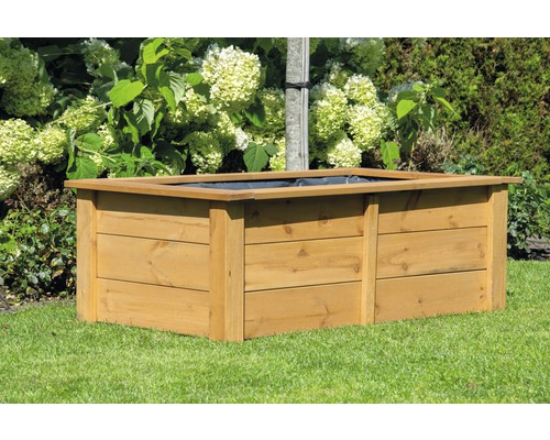 Holz-Hochbeet im Garten