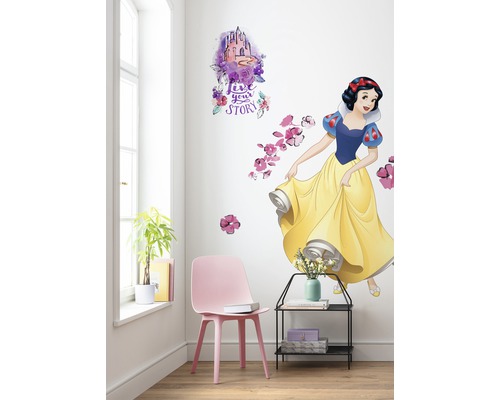 Wandgestaltung mit Schneewittchen Motiven im Kinderzimmer