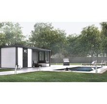 Garten mit Schwimmbad, Grill, Liegestühlen und Gartenhaus