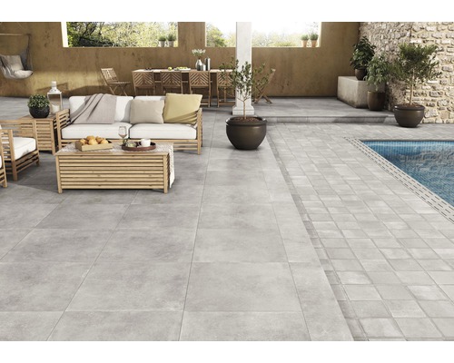 Feinsteinzeug Terrassenplatte Smartgrip Beton Uni rektifizierte Kante 60 x 60 x 2 cm