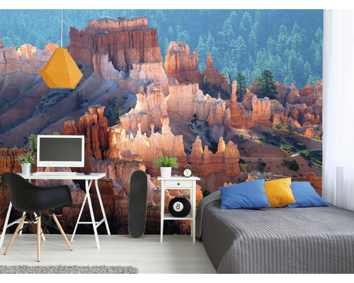 Fototapete mit Motiv einer Felsformation in einem Schlafzimmer