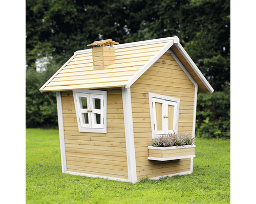 Holzspielhaus mit Fenster und Blumenkasten