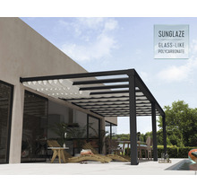 Terrasse mit Pergola und beweglichem Sonnenschutzdach für den Außenbereich