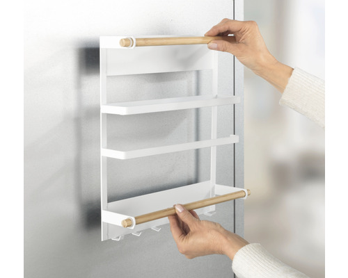 Magnetisches Küchenregal mit drei Ablagen und zwei Stangen