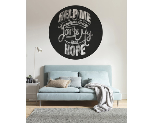 Wohnzimmer mit Wandtattoo mit Star Wars Zitat über einem Sofa