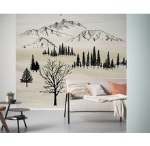 Wohnraum mit Wandtapete mit Berg- und Waldmotiv