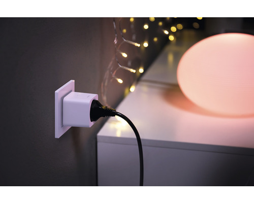 Steckdose mit Smart Home Adapter in Innenraum
