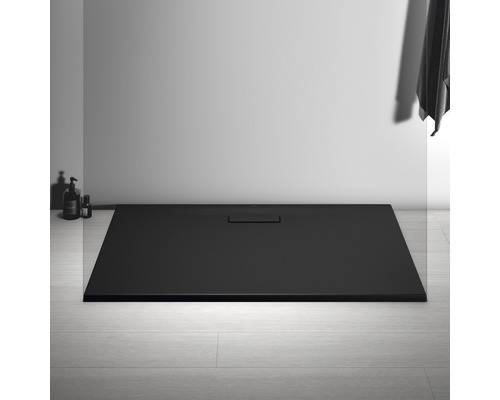 Rechteckige Duschwanne im Badezimmer