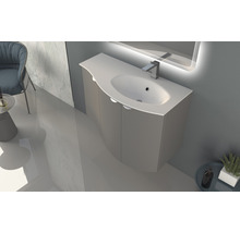Modernes Badezimmer mit Waschbeckenunterschrank, Waschtisch und Spiegel mit Beleuchtung.