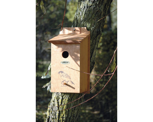 Holz Vogelhaus am Baumstamm montiert