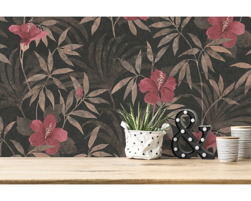 Tapete mit Hibiskusblüten und Blättern