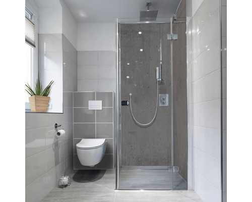 Duschrückwand-Folie mySpotti Fresh Blank Dunkel Betonoptik 210 x 100 cm Modernes Badezimmer mit Dusche, Toilette und Fenster