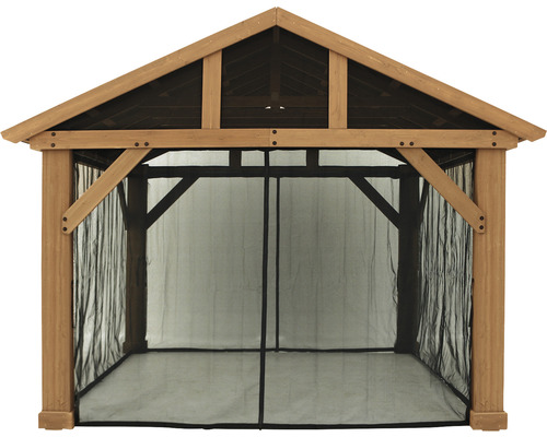 Holzpavillon mit Moskitonetz