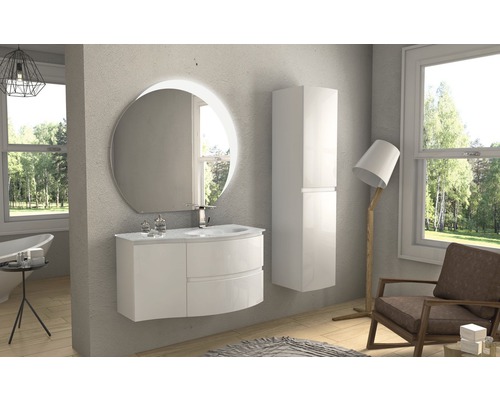 Modernes Badezimmer mit Waschtischunterschrank, Spiegelschrank und Hochschrank.