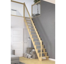 Holztreppe mit Geländer in einem modernen Wohnraum