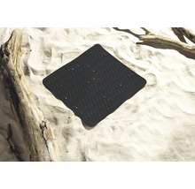 Quadratische, flexible Duschmatte mit wellenförmigem Muster und Löchern für Wasserablauf