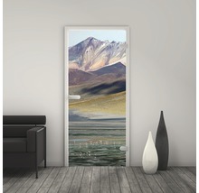 Türposter mit Bergmotiv und Flamingos im See
