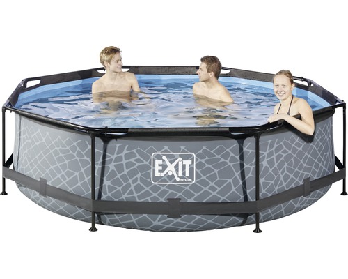 Aufstellpool mit Stahlrahmen und Personen im Wasser