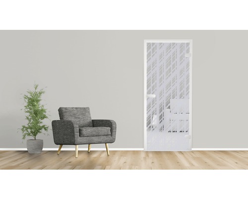 Raumszene mit Glastür mit Dekor, Sessel und Topfpflanze