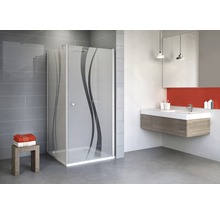 Badezimmer mit Duschkabine mit Dekor, Waschtisch und Hocker