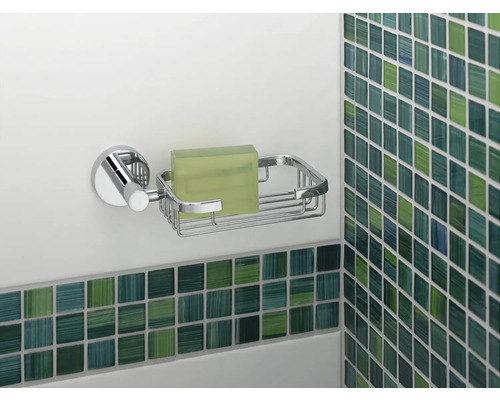 Seifenschale aus Metall mit Seife zur Wandmontage im Badezimmer