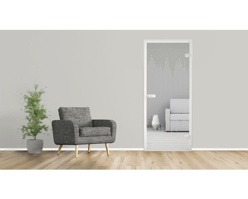 Szene mit Glastür mit Dekor, Sessel und Zimmerpflanze