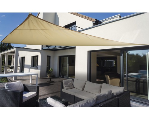 PeddyShield Dreiecksonnensegel 4,6 x 4,6 x 4,6 m, aus wasser- und windabweisenden PES 200 g/m², elfenbein