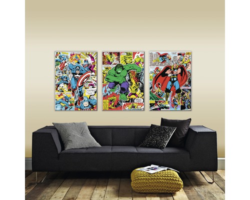 Dekorative Marvel Comic Leinwand mit Captain America, Hulk und Thor über einem Sofa