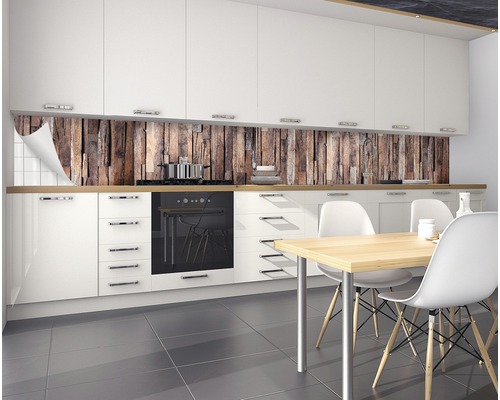 Küchenrückwand mit Holzoptik in moderner Küche