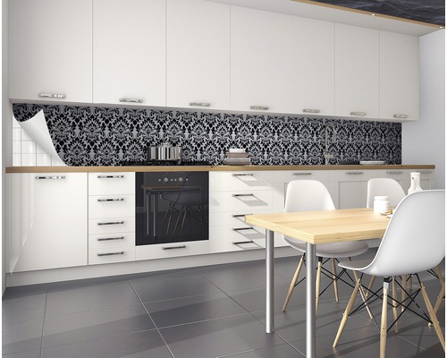 Moderne Küche mit Spritzschutzfolie im Damast Design