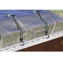 Abdeckplane mit Spanngurten zur Ladungssicherung auf einem Anhänger