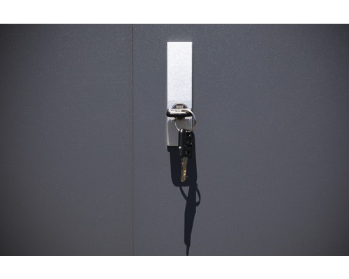 Schlüssel am Schrank