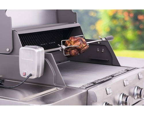 Grill mit Drehspieß und Hähnchen