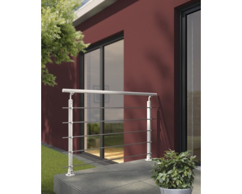 Terrasse mit Edelstahlgeländer und Pflanzen