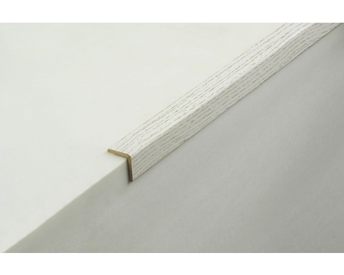Eckprofil mit Holzstruktur für den Innenausbau